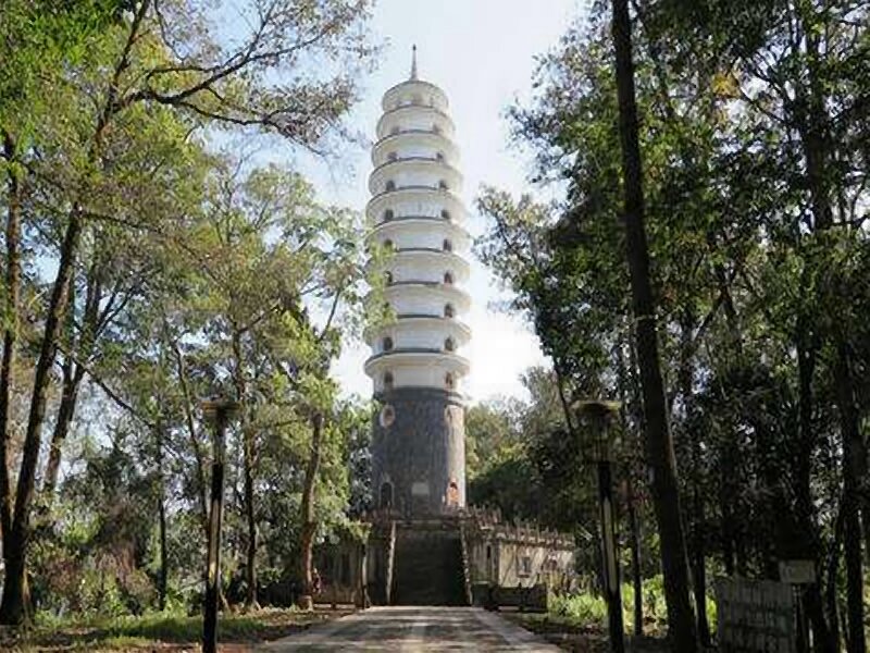 騰沖戶外徒步拓展訓(xùn)練培訓(xùn)團(tuán)建場地推薦：來鳳山國家森林公園基地