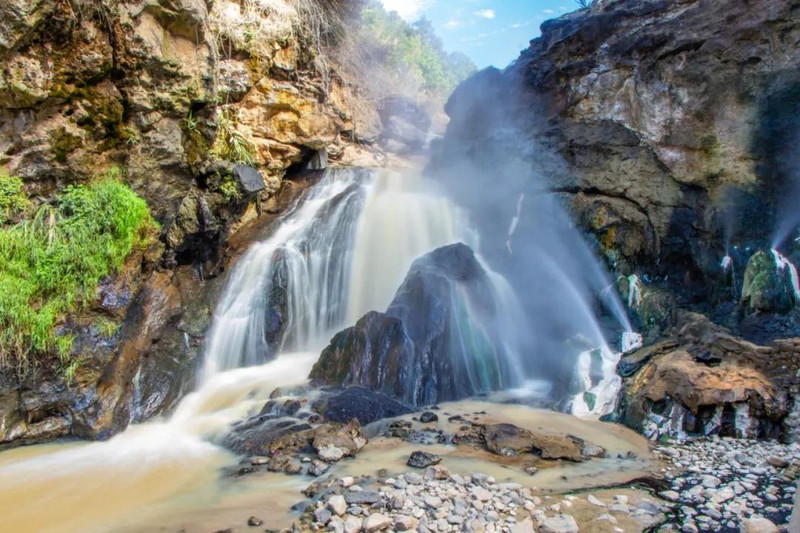 騰沖手工制作體驗(yàn)主題戶外拓展培訓(xùn)場地推薦--騰沖界頭鎮(zhèn)手抄紙博物館、玫瑰莊園