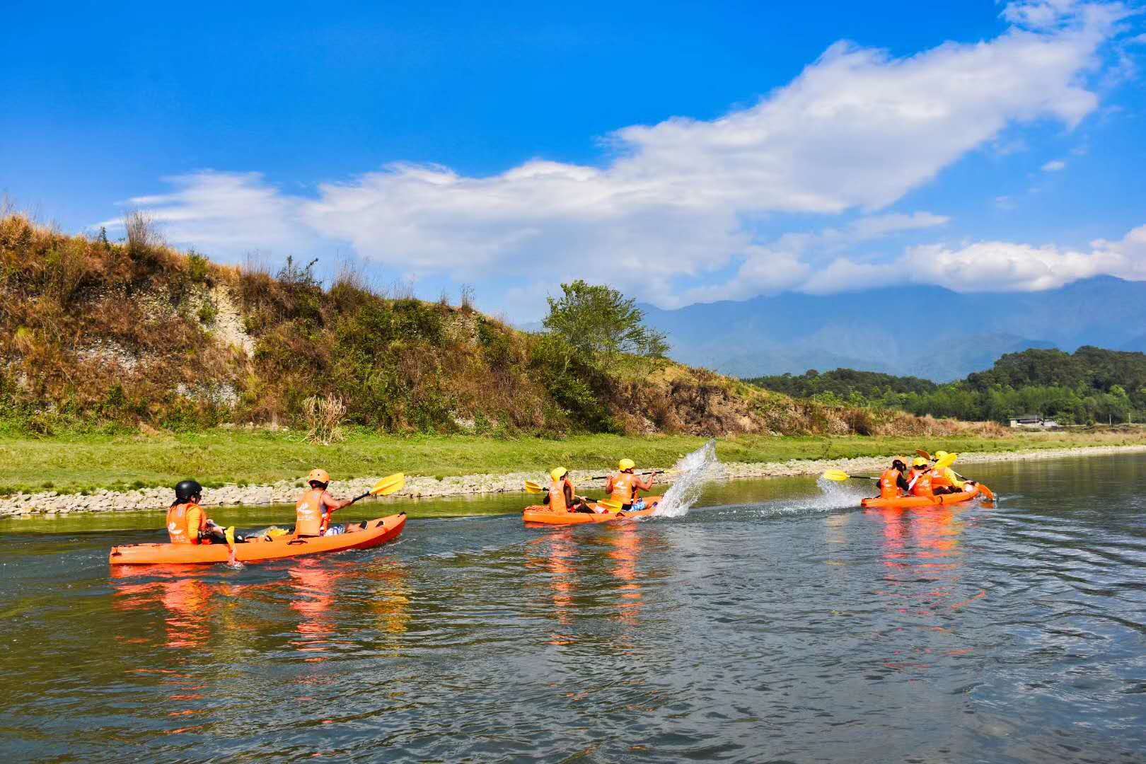騰沖龍川江漂流皮劃艇