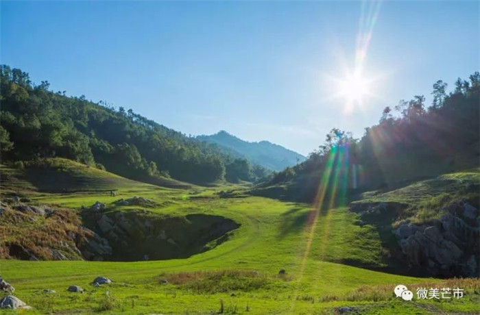 云南定制旅游：這幾條芒市自駕/騎行精品路線(xiàn)，此生必駕【附游玩攻略】